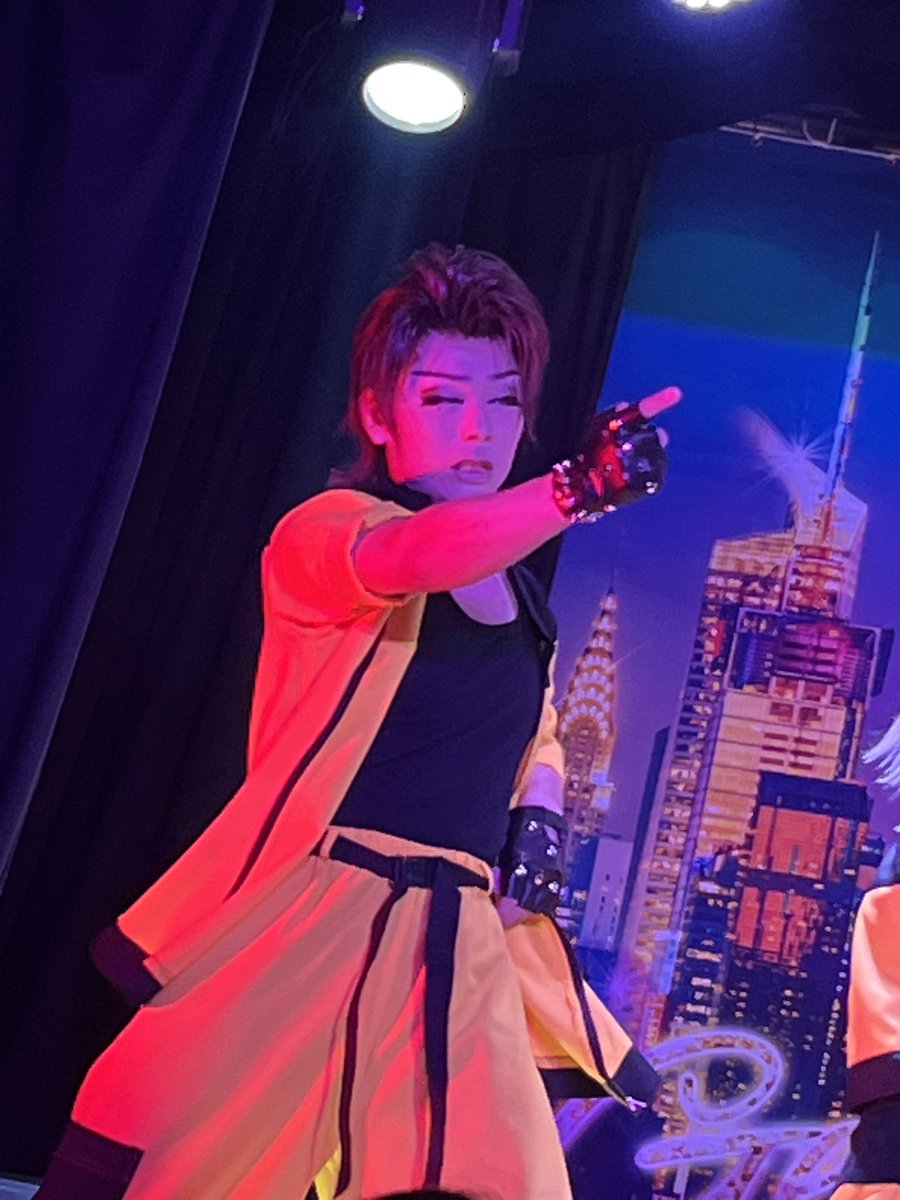 8月29日
古町演芸場✨
劇団美松✨
千秋楽
市川華丸☺️⭕️
今月も、素敵な姿を沢山観れました☺️
新潟古町演芸場公演お疲れ様✨✨