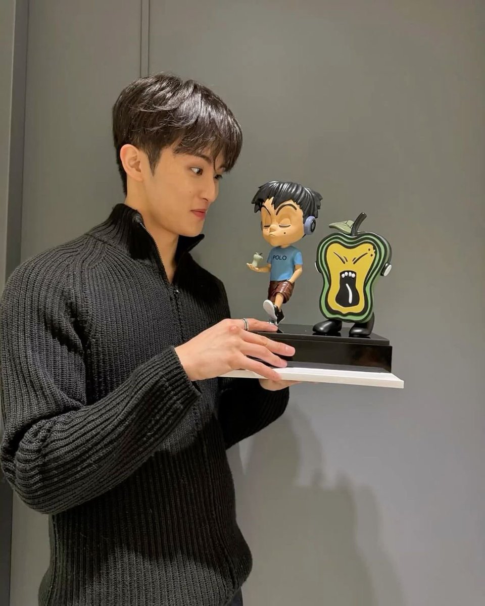 0nyourtam's tweet image. ม้าคชนะสาขา album of the year แล้วจริง ๆๆ รางวัลที่ใฝ่ฝัน รางวัลที่คู่ควร จาได้เห็นม้าคถือถ้วยแล้วใช่ไหม 🥺 ขอบคุณทุกคนที่โหวตให้ม้าคน๊า ทุกรางวัลทุกความพยายามมีค่ามากจริง ๆ 🏆