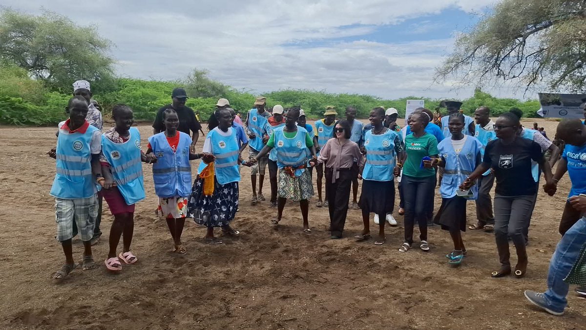 VivaAfric's tweet image. #EndOpenDefecation The County Government of Turkana in partnership with UNICEF Kenya and the Korea International Cooperation Agency, have today celebrated the certification of seven villages in Loruth, Kaikor/Kaaleng Ward, Kibish Sub-County as Open Defecation Free.