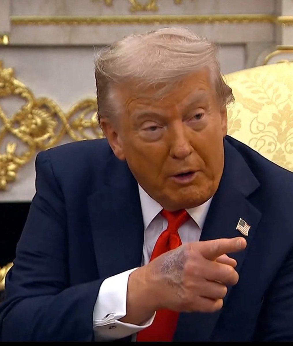 Donald Trump hasn’t been seen in public since Tuesday and has no events scheduled all weekend.

Where is he? Who’s running the country?