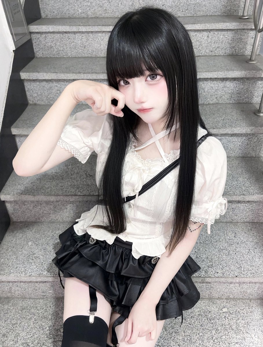 🖤

#IMVAL  #QOOZAPR