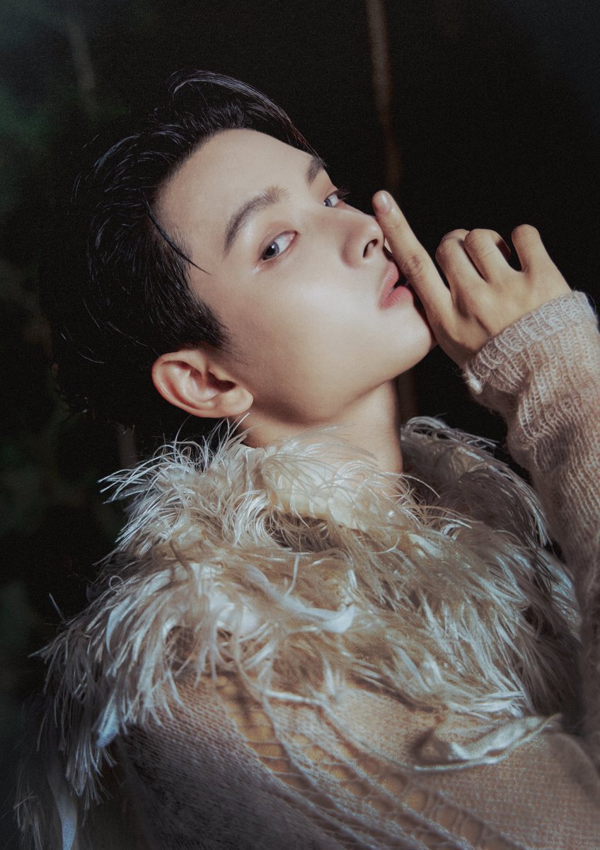 ‘KHUNPOL’ INDIVIDUAL PHOTO

BEAT OF #KHUNPOL

‘BB’
MUSIC VIDEO
RELEASE ON 03.09.2025
7PM (GMT+7)
YouTube: TADA LABELS

#BUS_BB_INDIVIDUALPHOTO
#BUS_BB
#BUSbecauseofyouishine
#SONRAYMUSIC