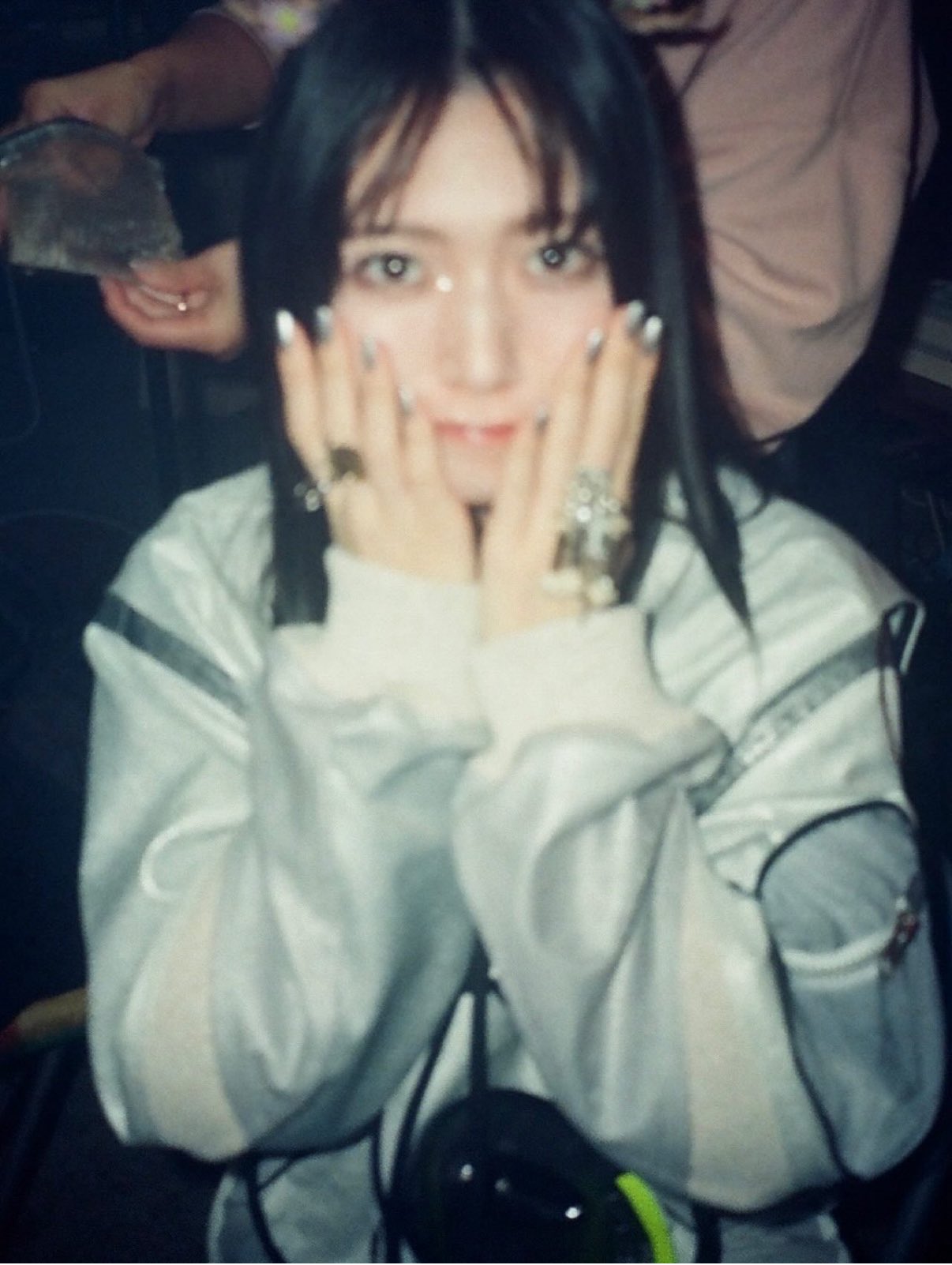 村山美羽 2024年クリスマスサンタ衣装 ヨリ サイン入り写真 櫻坂46村山美羽 生写真2024クリスマスサンタ衣装ヨリ サイン入り