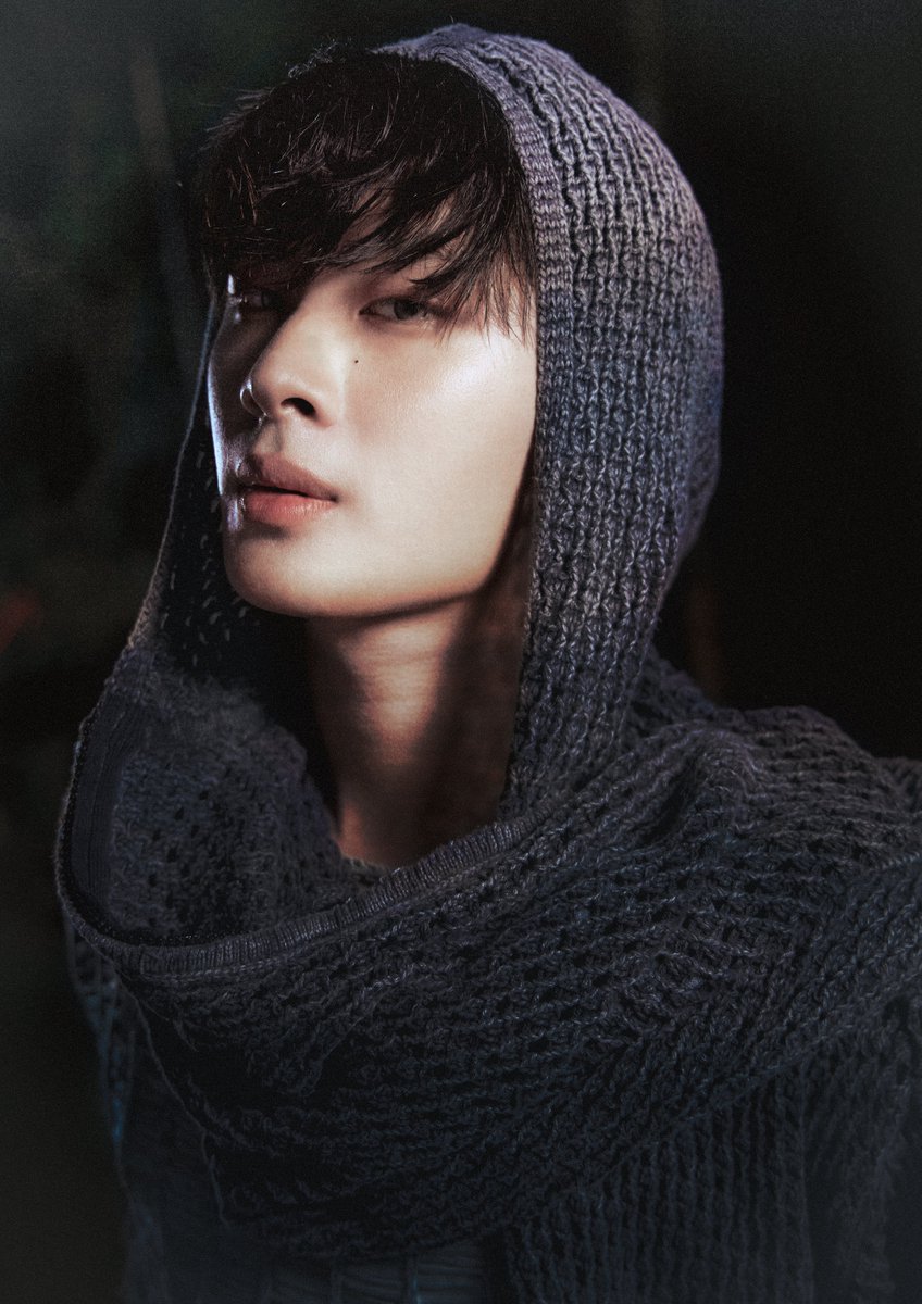 ‘THAI’ INDIVIDUAL PHOTO

BEAT OF #THAIchayanon

‘BB’
MUSIC VIDEO
RELEASE ON 03.09.2025
7PM (GMT+7)
YouTube: TADA LABELS

#BUS_BB_INDIVIDUALPHOTO
#BUS_BB
#BUSbecauseofyouishine
#SONRAYMUSIC