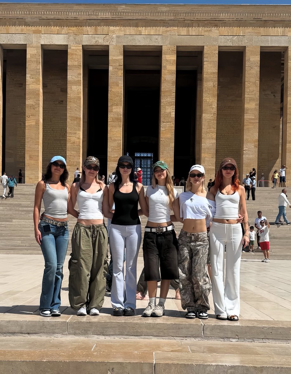 ZOKTAYIN GÖBEĞİNİ KAPATMASI .. EDEP SEN NE GÜZEL ŞEYSİN AHSHHSHSHSHSHS