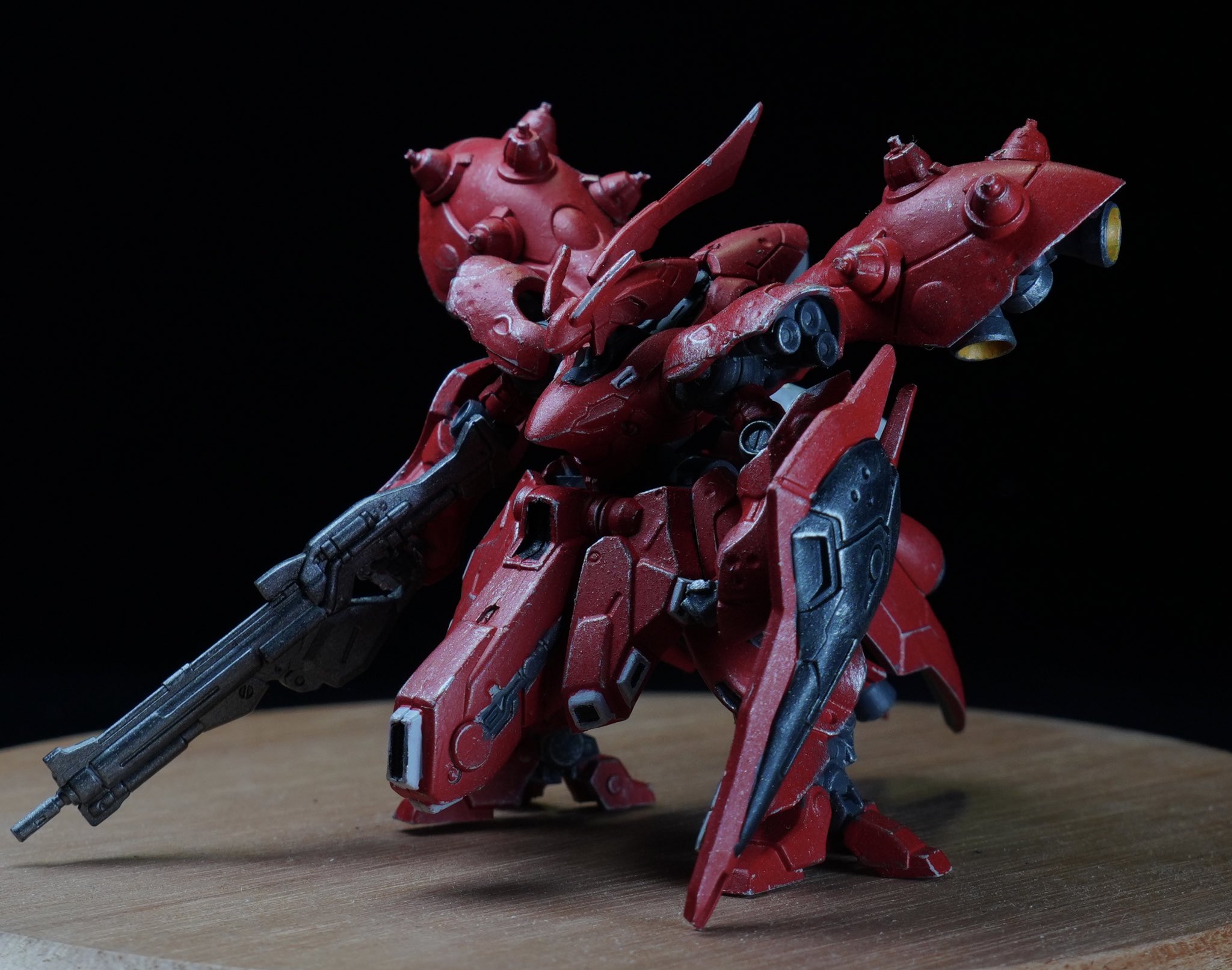 ガンダムアーティファクト陸戦型ナイチンゲール/デザートタイプガンプラ塗装済完成品 ガンダムアーティファクト陸戦型ナイチンゲール/デザートタイプ
