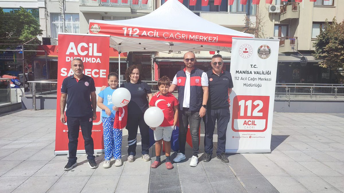 Manisa 112 Acil Çağrı Merkezi (@manisa112acm) on Twitter photo 30 Ağustos Zafer Bayramı kutlamaları kapsamında vatandaşlarımıza İlimiz Cumhuriyet Meydanında 112 tanıtıcı materyalleri dağıtılmıştır.
<a href="/TC_icisleri/">T.C. İçişleri Bakanlığı</a> <a href="/112teknumara/">112 Acil Çağrı Merkezleri</a> 30 Ağustos Zafer Bayramı kutlamaları kapsamında vatandaşlarımıza İlimiz Cumhuriyet Meydanında 112 tanıtıcı materyalleri dağıtılmıştır.
<a href="/TC_icisleri/">T.C. İçişleri Bakanlığı</a> <a href="/112teknumara/">112 Acil Çağrı Merkezleri</a>