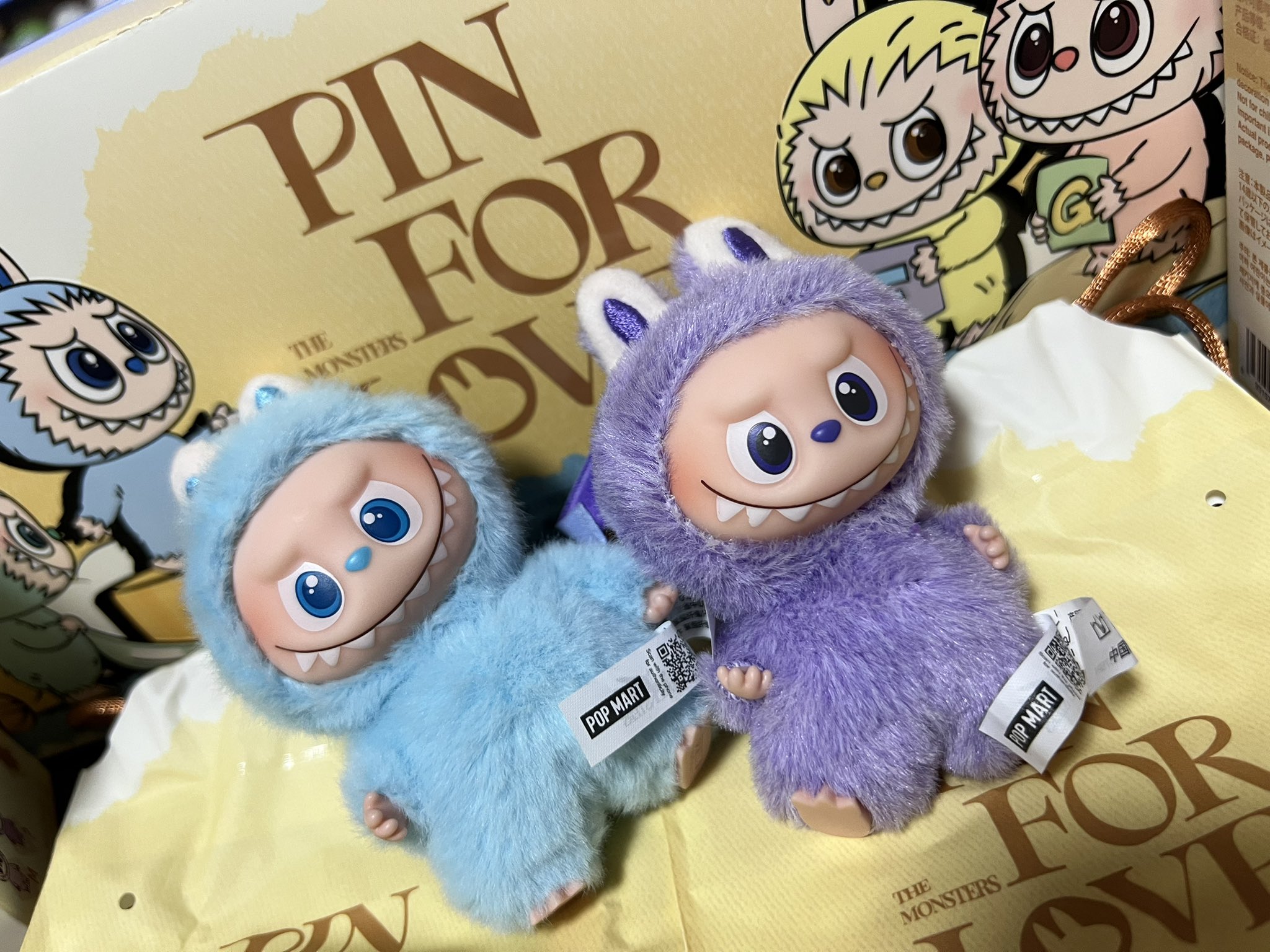 THE MONSTER PIN FOR LOVE 新作ラブブ アルファベット? THE MONSTER PIN FOR LOVE 新作ラブブ アルファベット w - メルカリ