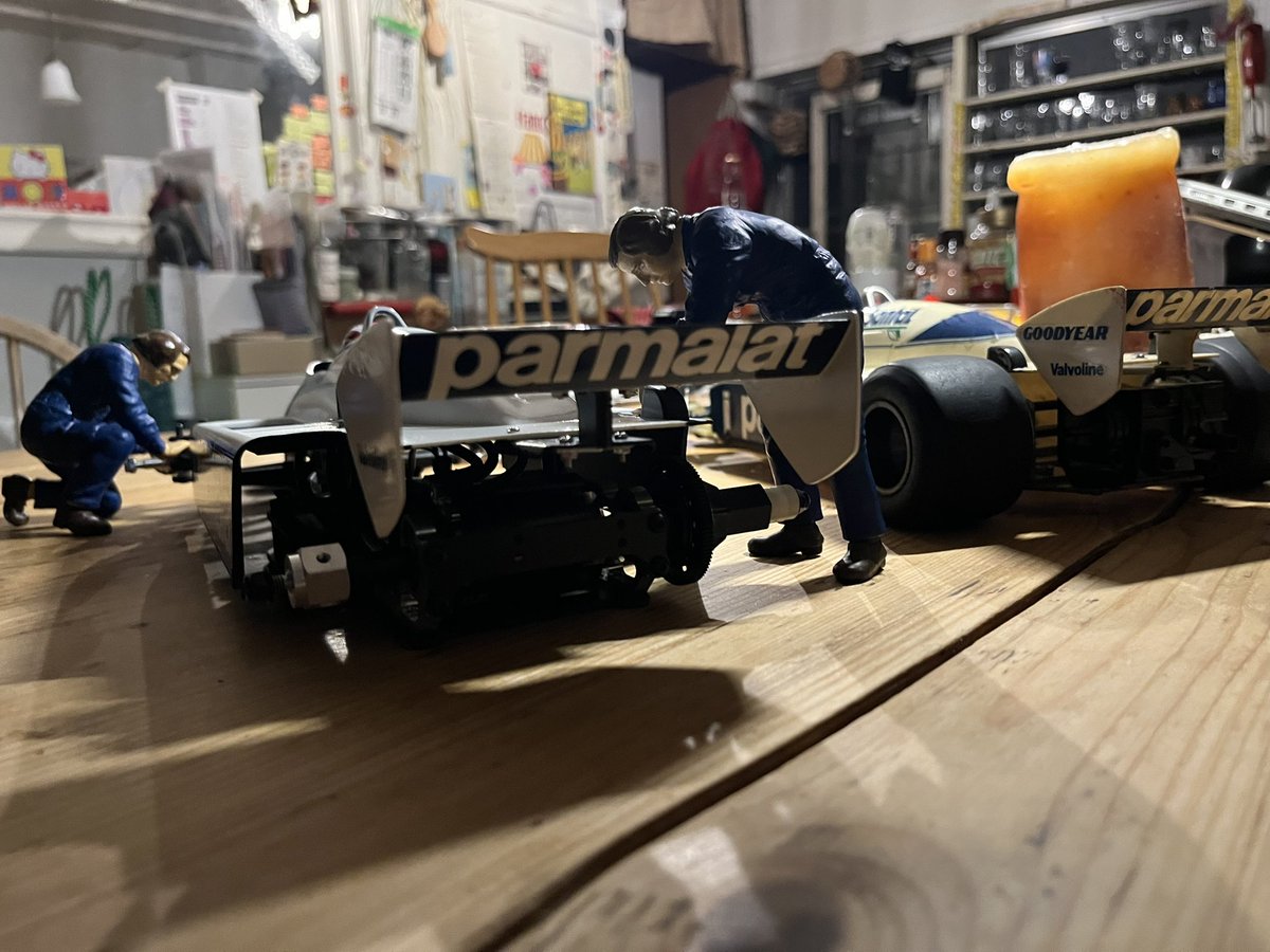 #ブラバムBT50  あとはサイドミラーとヘルメットのシールド自作(^^)
カッキーからお酒飲めます🥃