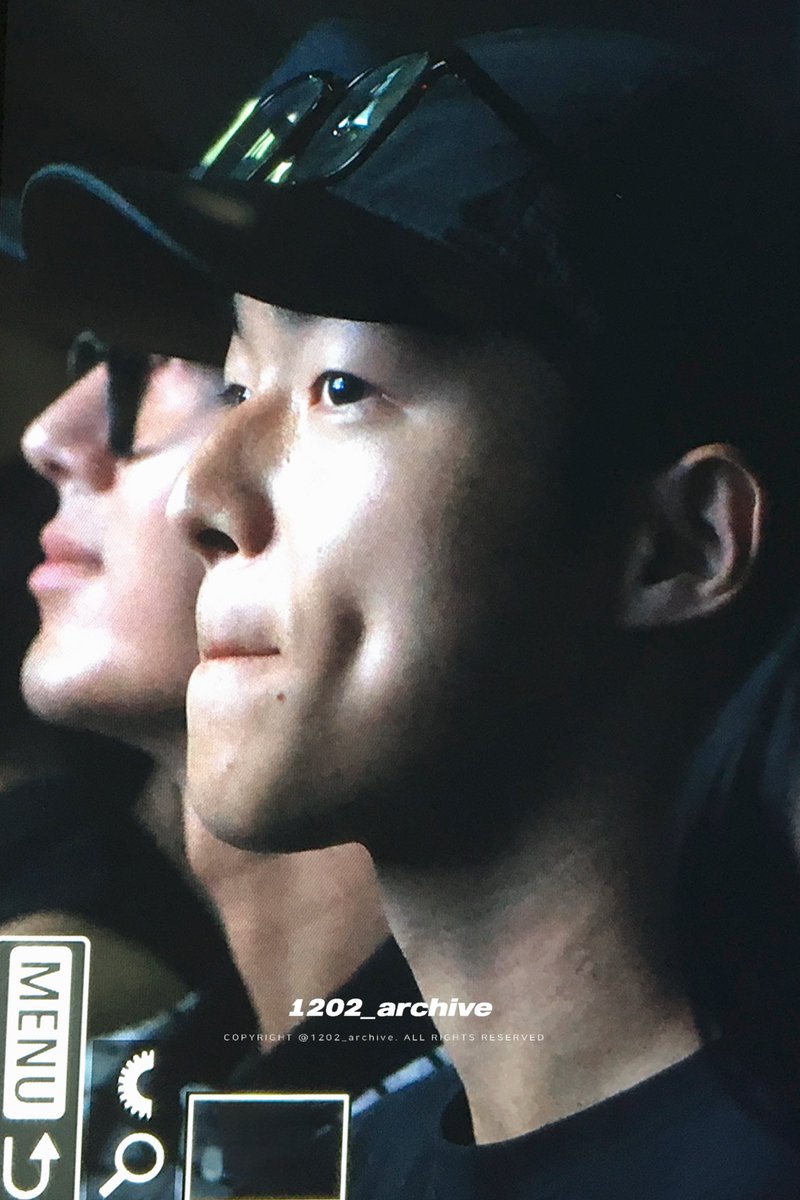 1202_archive's tweet image. 콘서트에서 우연히 만난 강민이🥹
깜짝 놀랐어🥹