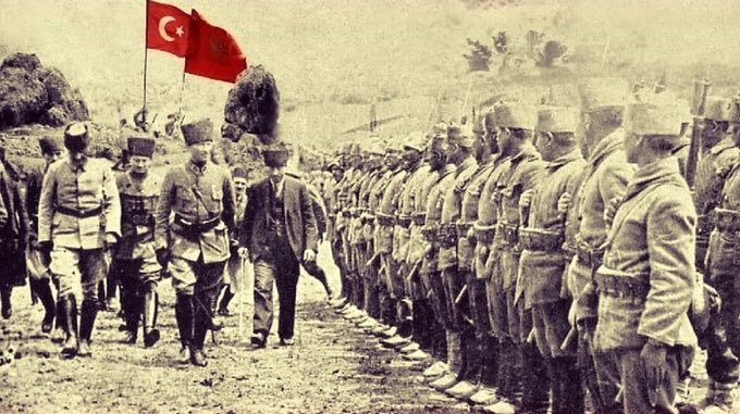 Büyük zaferin 103. Yıl Dönümünde kahraman şehitlerimizi, gazilerimizi ve zaferin Başkomutanı Gazi Mustafa Kemal Atatürk’ü minnet ve şükranla anıyorum. #30AgustosZaferBayramı’mız kutlu olsun.
