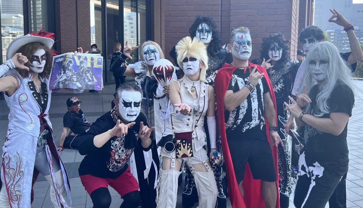 信者さんと❣️嬉しい✨  #聖飢魔II  #BABYMETAL  #悪魔が来たりてヘビメタる