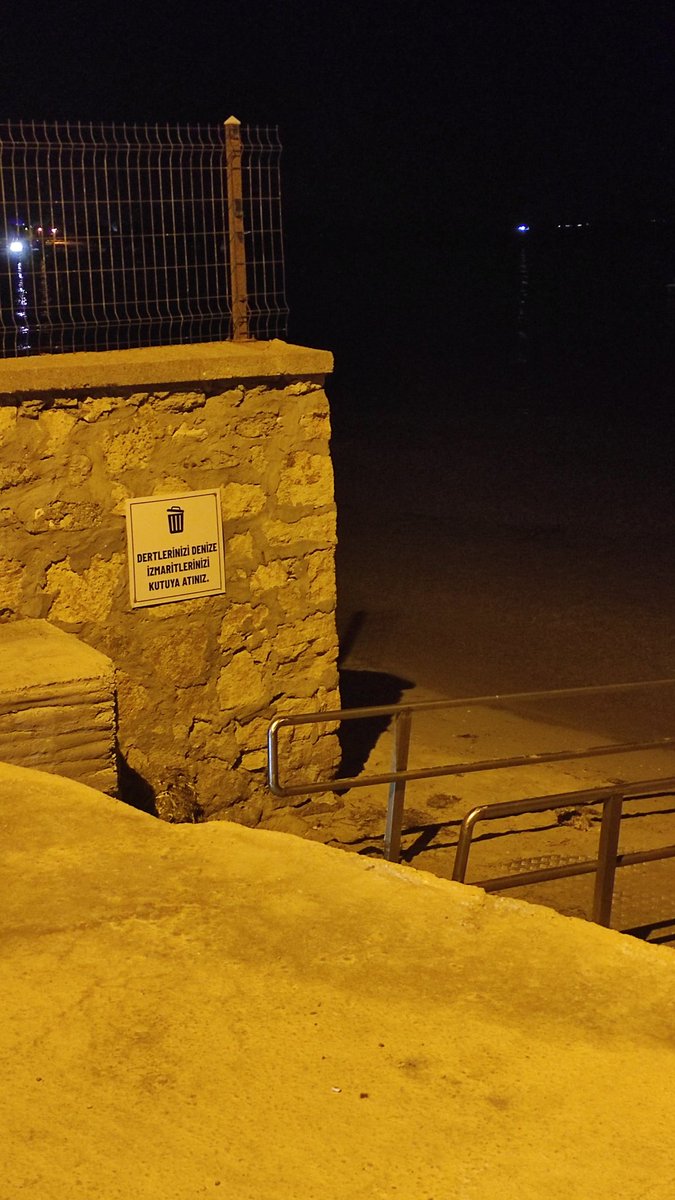 Mehtaplı gecelerde hep seni andım.