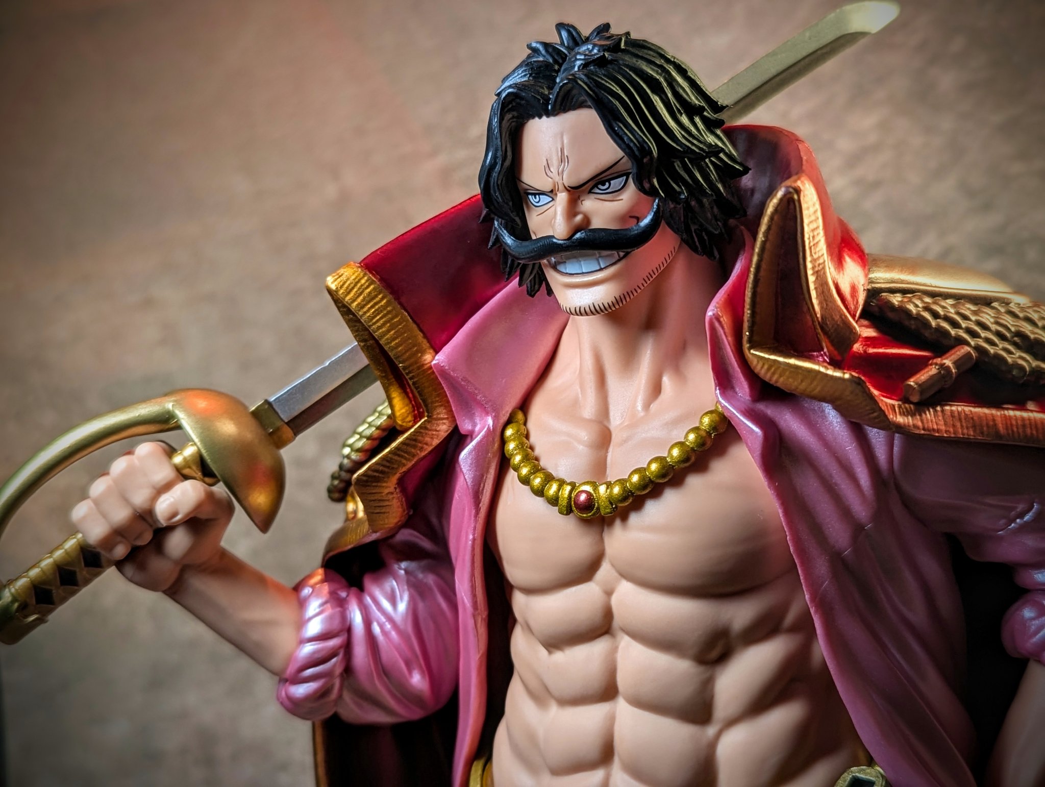 ワンピース バンプレくじ ゴール・D・ロジャー C賞 メタリックカラー 半券付き バンプレくじプレミアム ゴール・D・ロジャー C賞 A賞メタリック