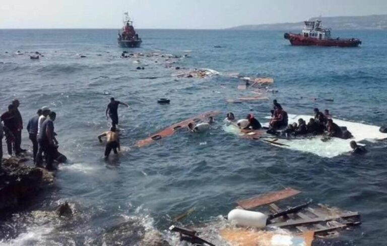 felastoryveep's tweet image. Mauritania Tragedy
 At least 49 migrants died, nearly 100 missing after a boat capsized off Mauritania’s coast this week amid desperate crossings. 🚢💔 #MigrationCrisis #Mauritania