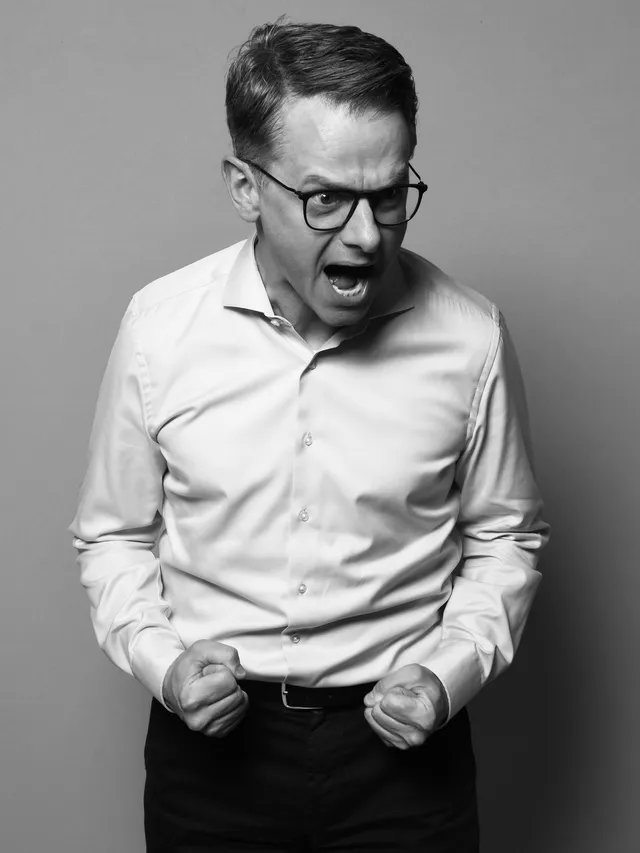 Wenn du merkst, dass der #Habeck &amp; die Grünen doch nicht an allen strukturellen Problemen Deutschlands Schuld waren, man nicht nur mit "einfach mal machen" 8 % Wirtschaftswachstum erzeugen &amp; man nicht mit Interviews die Zahl der Arbeitslosen reduzieren kann: