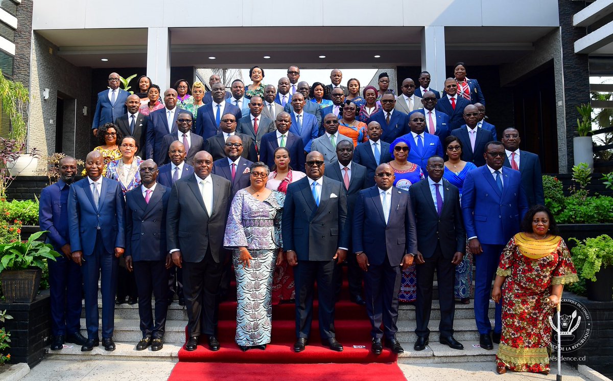 #RDC : Photos officielles du gouvernement Suminwa 2. Bon vent au service du peuple.