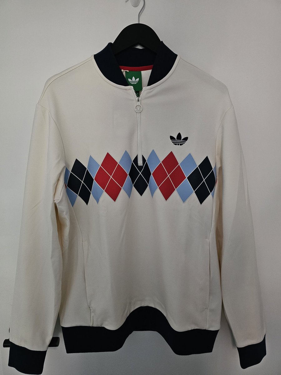 Morning all.
After s summer of trying I eventually got one 😃 this will be worn A LOT this autumn /// 
<a href="/adilad73/">Jonesy 𝕏</a> <a href="/Dadidassler/">Woody (The Dassler)</a> <a href="/adiFamily_/">adiFamily</a> <a href="/Adidas_tracktop/">Adidas tracktops 🧥///🥼</a> <a href="/markBgoDawgs/">Mark B.</a> <a href="/Mati_casual_PL/">Mateusz Nadolny</a>