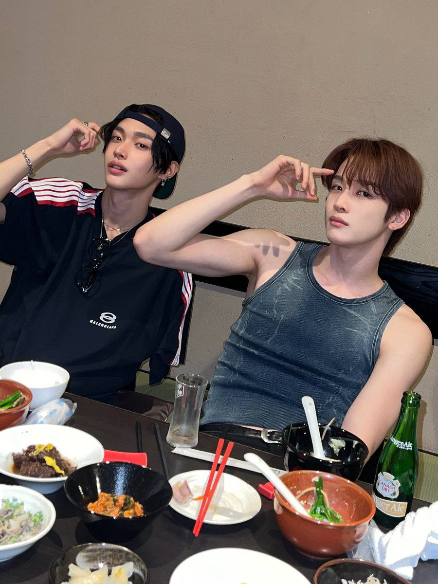 250830 riize_official instagram update with #WONBIN #SUNGCHAN