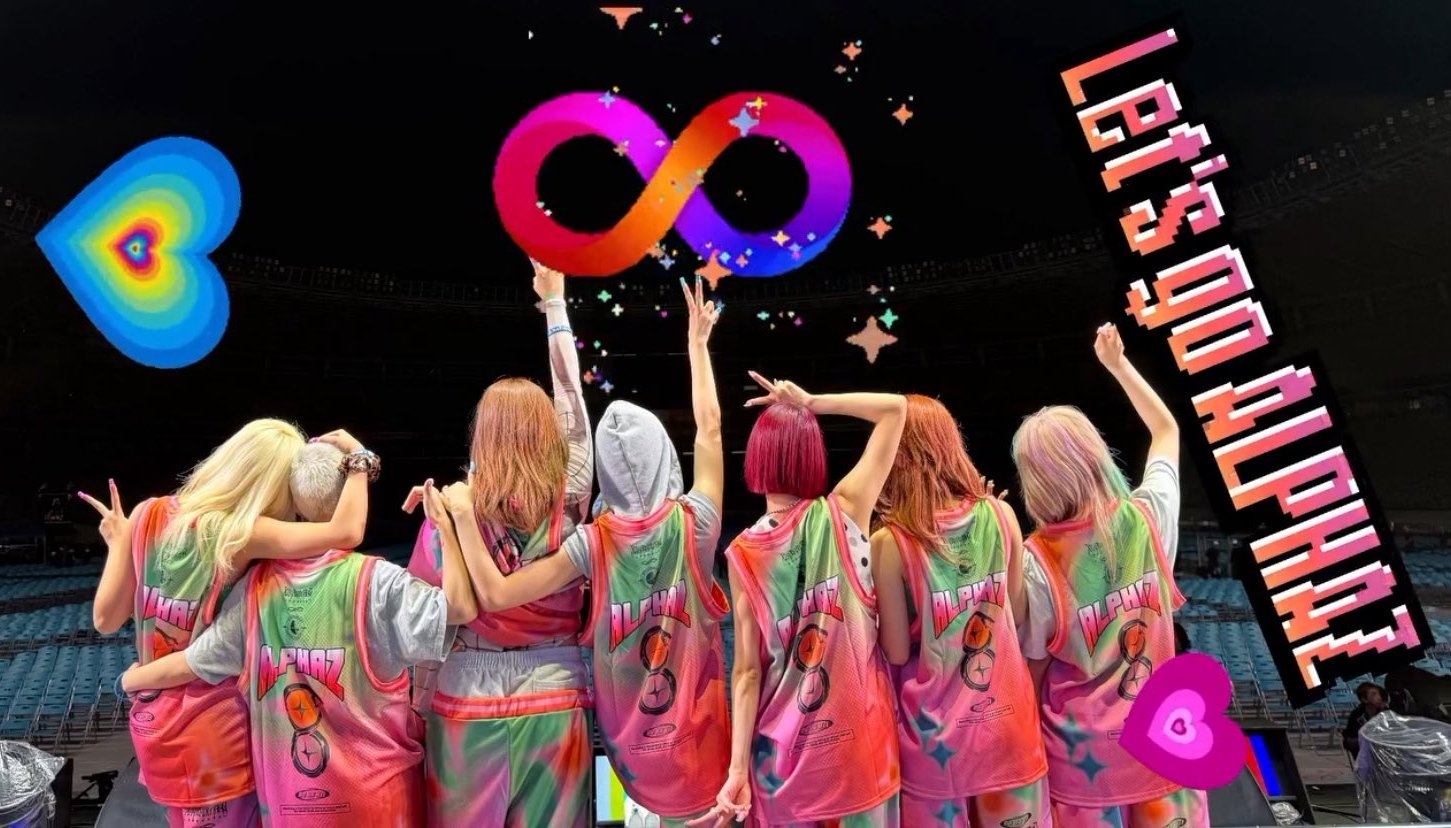 XG グッズ a-nation XG 1st WORLD TOUR “The first HOWL” MERCHANDISE