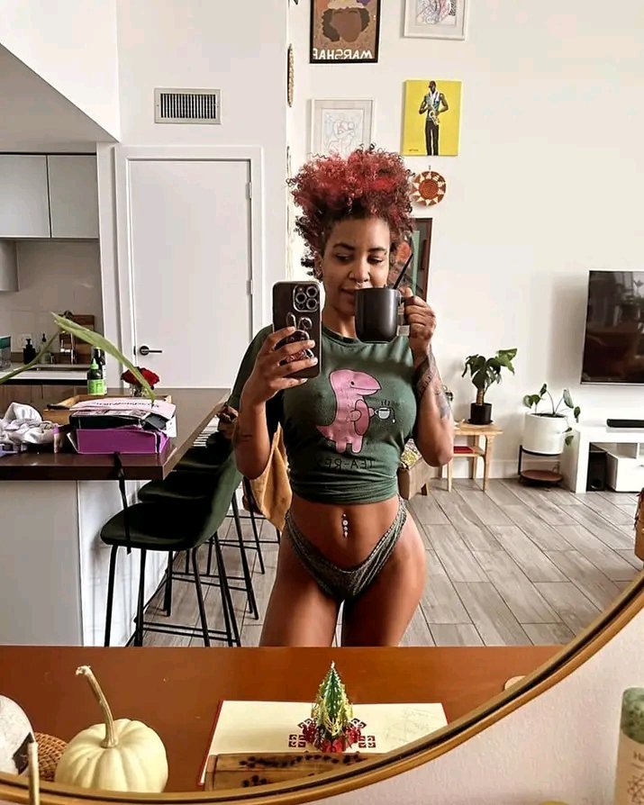 Je suis disponible pour toutes vos prestations à bon prix dm je te ferais du hot 🥵 

- Sex-Cam😍🍑🍆
- Sex-Tap🍑🍆❤️
-Pack se nude😍🥵🍑
- Rendez-vous Réel😘
Rt et Abonne toi✔️ et rejoins moi en dm
T.me/C_ristie790