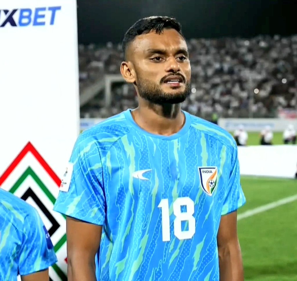 4 years ago, Muhammed Uvais was playing for KSEB in the Kerala Premier League (5th-tier of Indian Football).

Fast Forward yesterday, the Left-back was involved in both the goals in #IndianFootball team's historic 2-1 win vs Tajikistan - that too on his debut!

INSPIRATIONAL 🌟