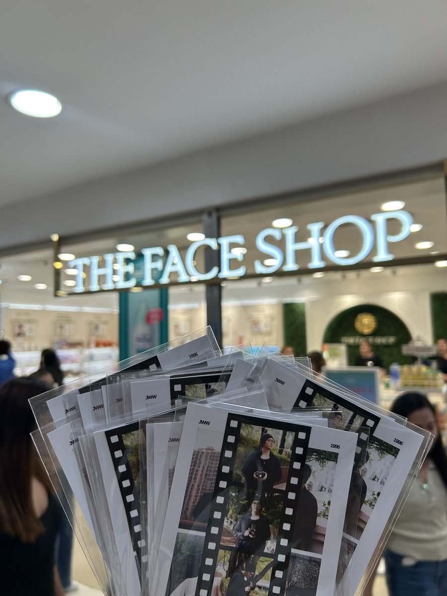 We are here! 💜 Be sure to drop by The Face Shop SM Megamall, Building B. Will be here until 5:00 PM.