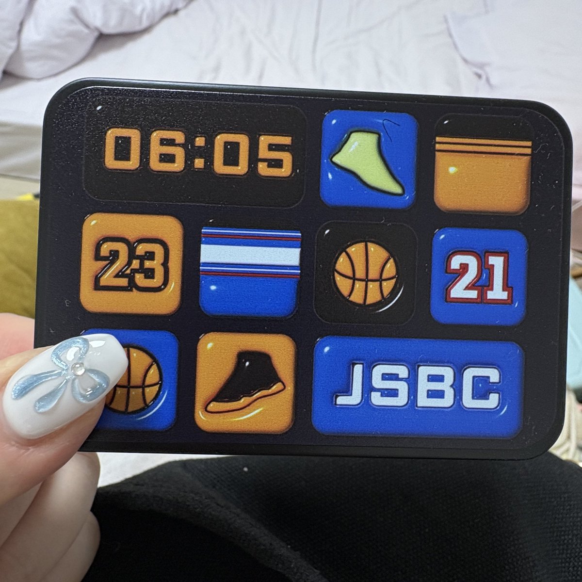 틴케이스 너무 귀엽다
😻😻😻