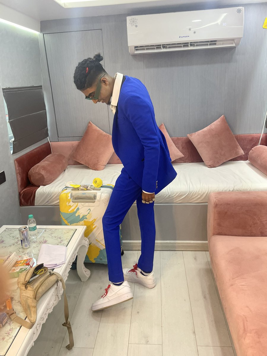 Happy birthday! To the one of the sickest human beings the greatest rapper of all time and kindest soul ever <a href="/MCStanOfficial/">MC STAN</a> bhai jitna bhi bolu kam hain tu jidhar rahe bas raade daale! #MCStan #mitramandal #MCstanarmy