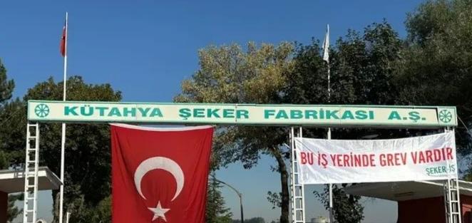 brahimT19525004's tweet photo. #Kutahyasekeriscisidireniyor https://t.co/pqQvCgV7LP