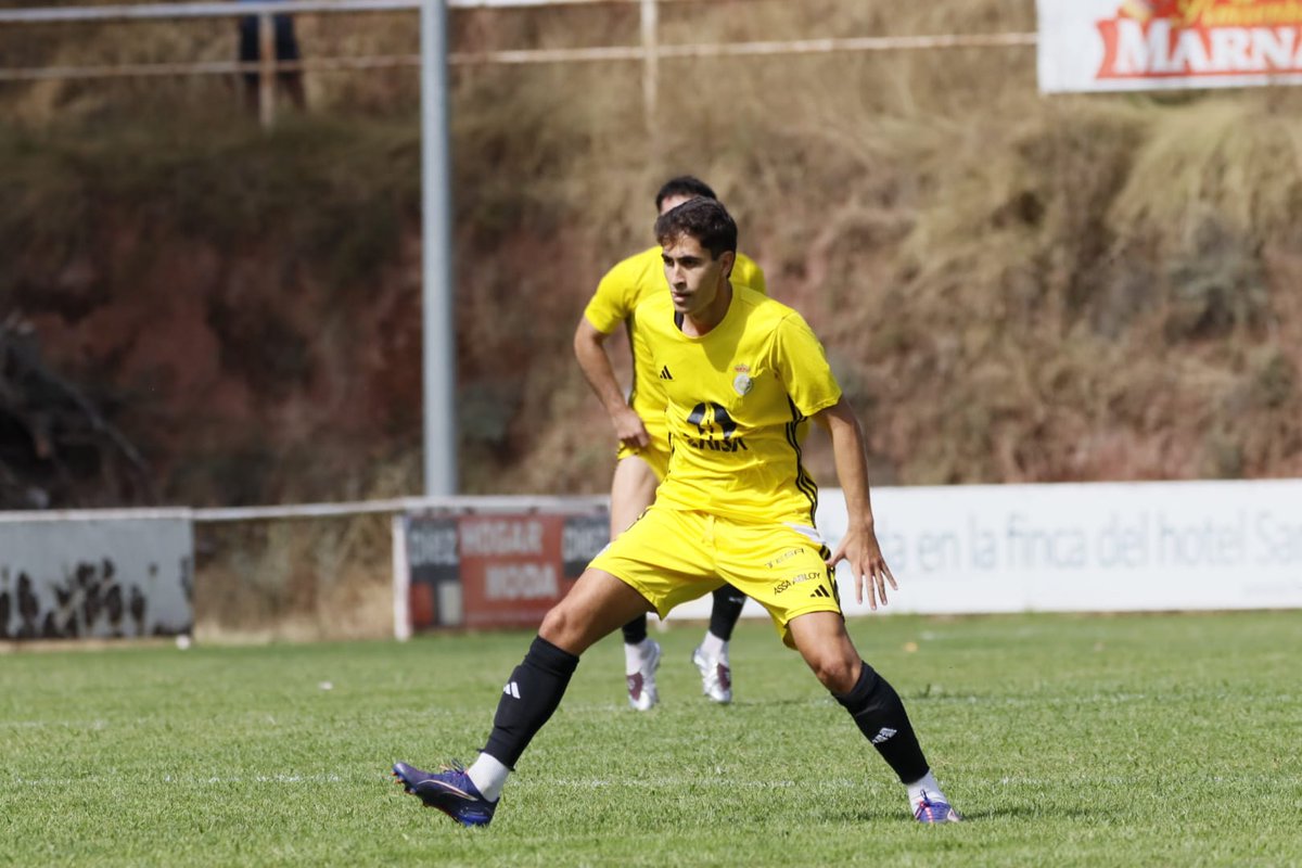Real Unión Club Irun (@realunioncirun) on Twitter photo ⌚ 33'| Sigue el encuentro con pocas oportunidades.
🔵⚪ 0-0🖤🤍
📸: <a href="/photos_barbara/">Barbara Duarte Fotografía</a>
#UniónMásqueNunca 🖤🤍 ⌚ 33'| Sigue el encuentro con pocas oportunidades.
🔵⚪ 0-0🖤🤍
📸: <a href="/photos_barbara/">Barbara Duarte Fotografía</a>
#UniónMásqueNunca 🖤🤍
