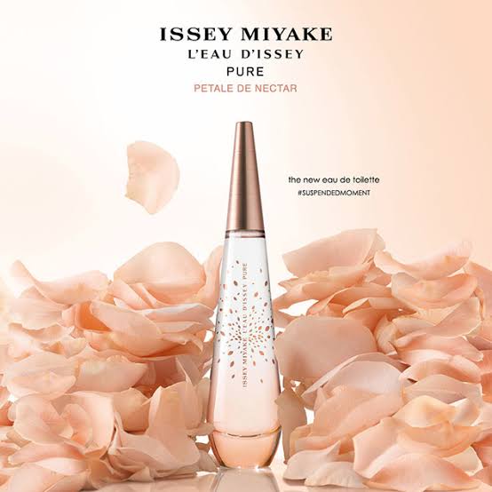 kalravkapadia's tweet image. PerfumeAddicts Exclusive Deal:

SUN-KISSED MORNING DEW ALONGSIDE HONEYED PETALS 💐💐

Issey Miyake L'eau D'issey Pure Petale De Nectar Pour Femme for women from Issey Miyake 90ml for 4050. #nectar #water #fresh #aqua

Like a delicate drop of morning dew kissed by honeyed petals,