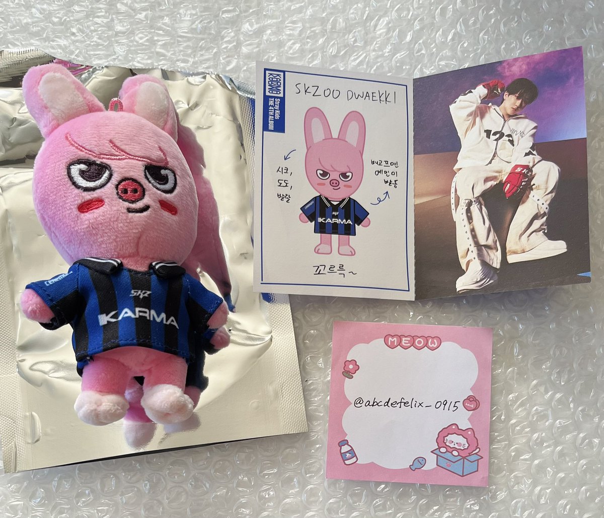 Stray Kids straykids スキズ skz 交換トレカ skzoo ぬいぐるみ キーリング プロフィールカード

【譲】トゥエッキ チャンビン

【求】ポガリ フィリックス、ジニレット ヒョンジン、ハン クォッカ

都内お手渡し、郵送🍀
お気軽にお声がけください☺︎