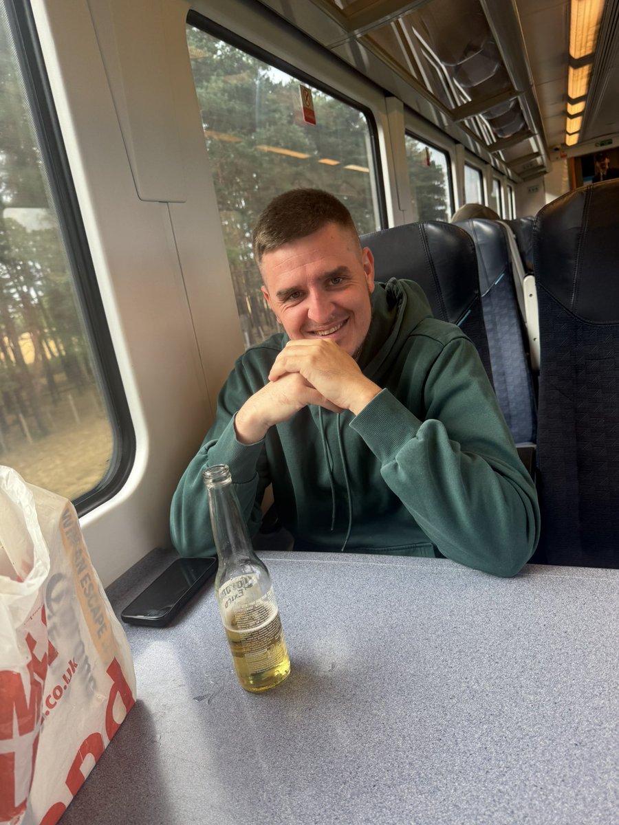 lewis smith tweet media