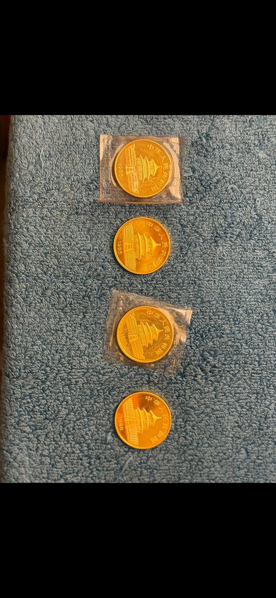 RealPabloHeman's tweet image. Wow, highest weekly close ever for Gold now! But I think we are only getting started with Gold, silver and platinum!

Instead of collecting  Bored Apes or Penguins, I collect Pandas. Unlike the Gold Eagle or Maple Leaf, the design is different for each year with the Pandas!

Here…