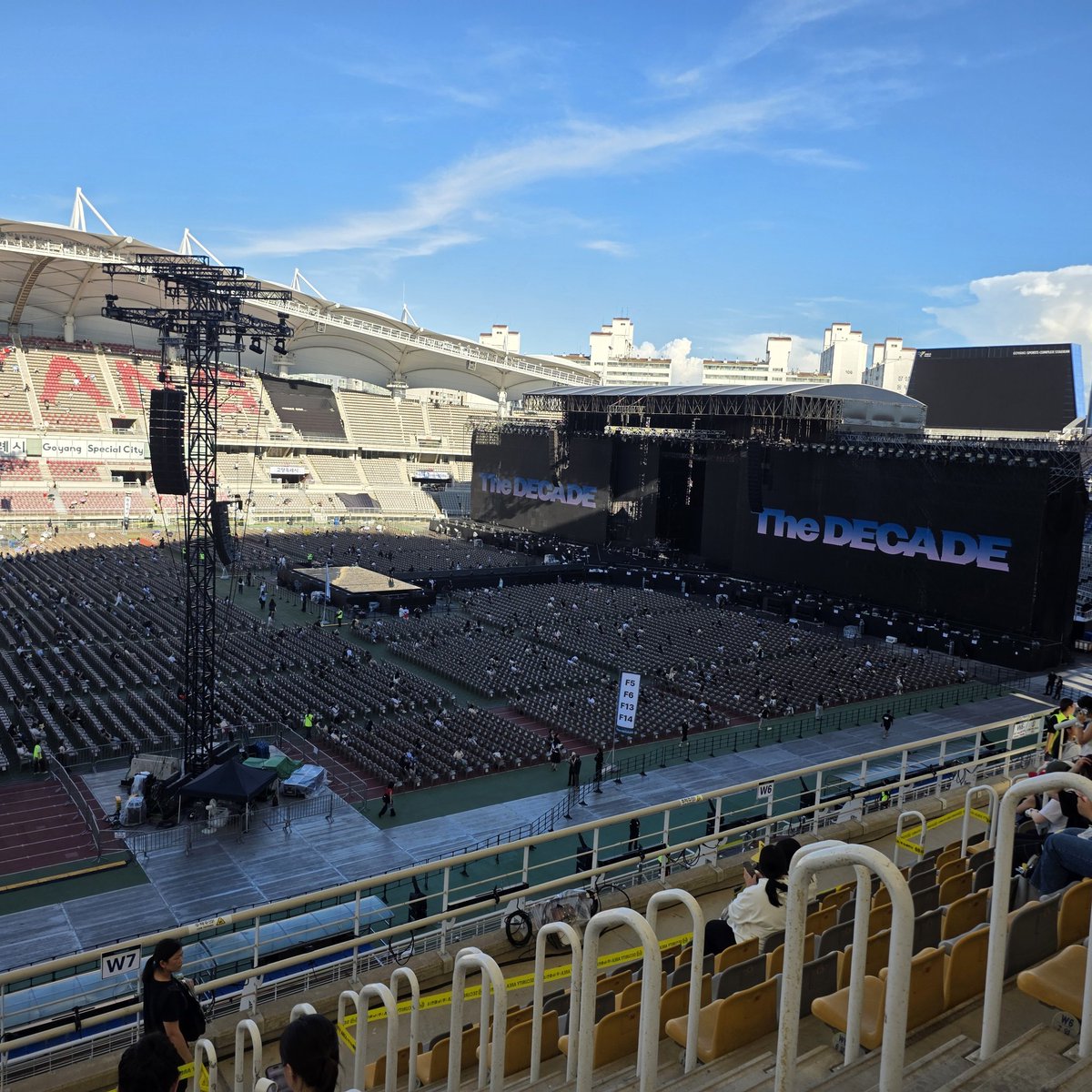 W7 줌 안한 시야 개좋은데 ㅁㅊ