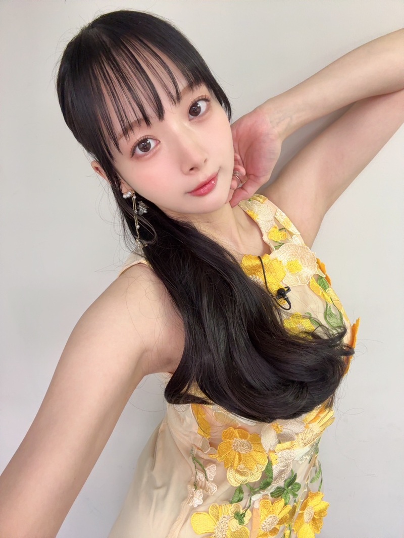 o*n様 岡田紗佳 ブリキ看板 写真セット★おかぴー サクラナイツ/雀士グラドル 中*夫様 岡田紗佳◇ブリキ看板/メタルプレート☆役満ボディー