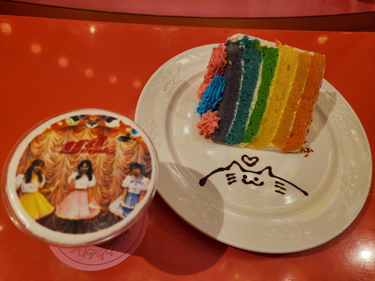 MJw21P22PlHpowx's tweet image. #UNICODE #유니코드 #ユニコード 
#UNICODE_Aing  #PINKKAWAII 
ゆにこど　ジャケ写のロケ地になったカフェへ来店☺️🐹🦄💟💛💙