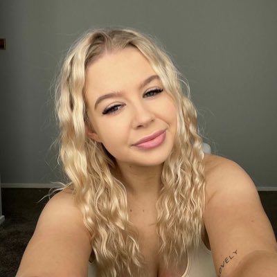 rubywhite399's tweet image. #NewProfilePic