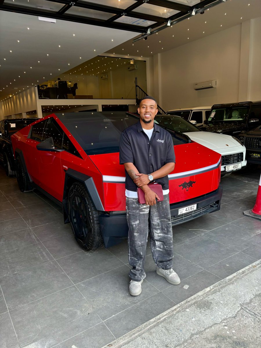 thapeloforex_'s tweet photo. New 2025 CyberBeast Truck (0) mile added… God Did🙏

This one is representing all the village boys who came from nothing 🇿🇦🙌🔥🔥

By 2026, You’ll Be Eating In Your New Home, Looking At Your New Car, And Enjoying A Seven-figure Bank Account💰

#fxgoat #dubai #fyp #newcar https://t.co/zOHf0sbxmH