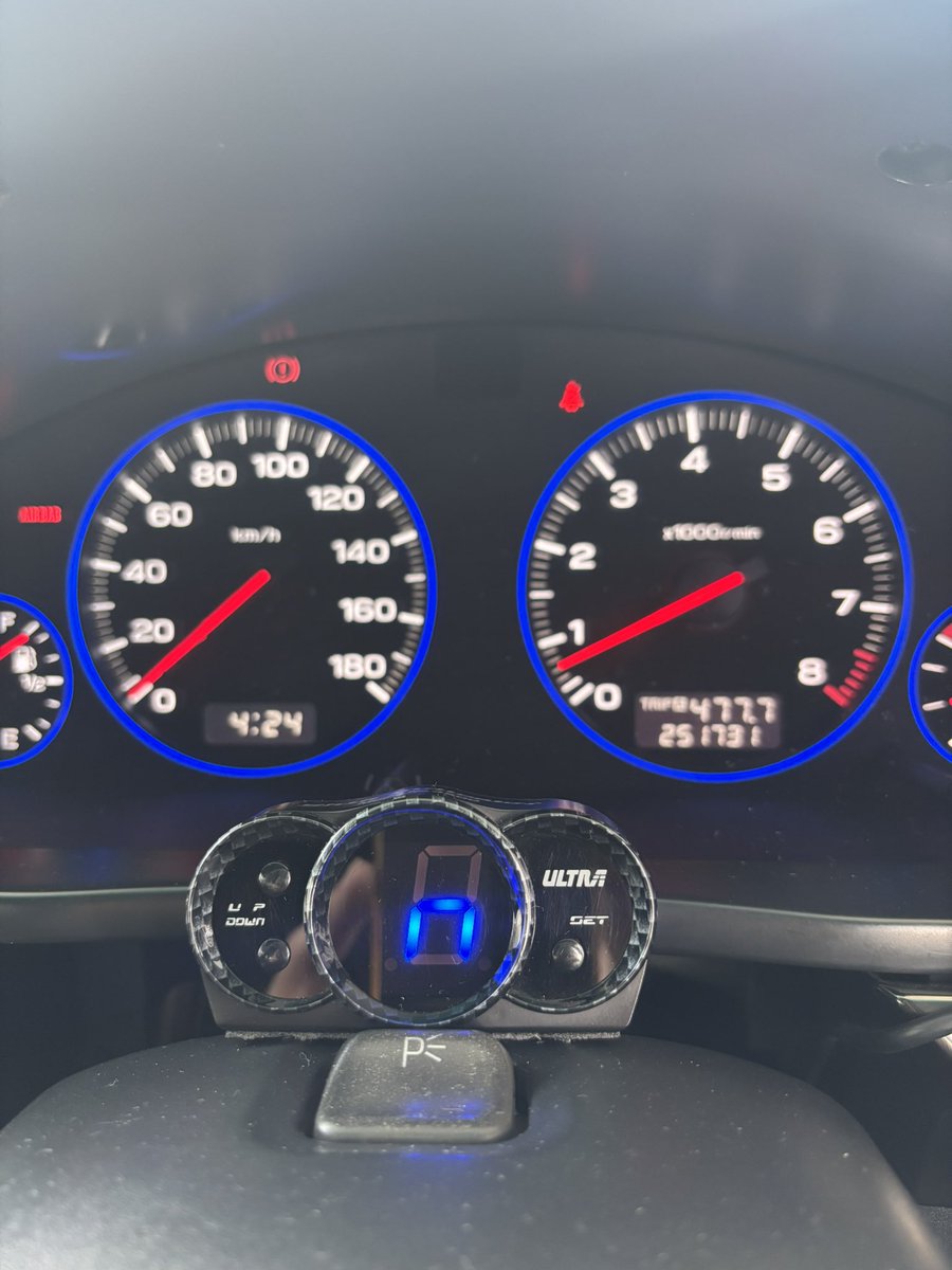 こんだけ走れば十分しょ！
新得、日勝経由で往復。
と、2割くらい街乗りACオート。
#レガシィ、#BH5、#燃費、#過走行