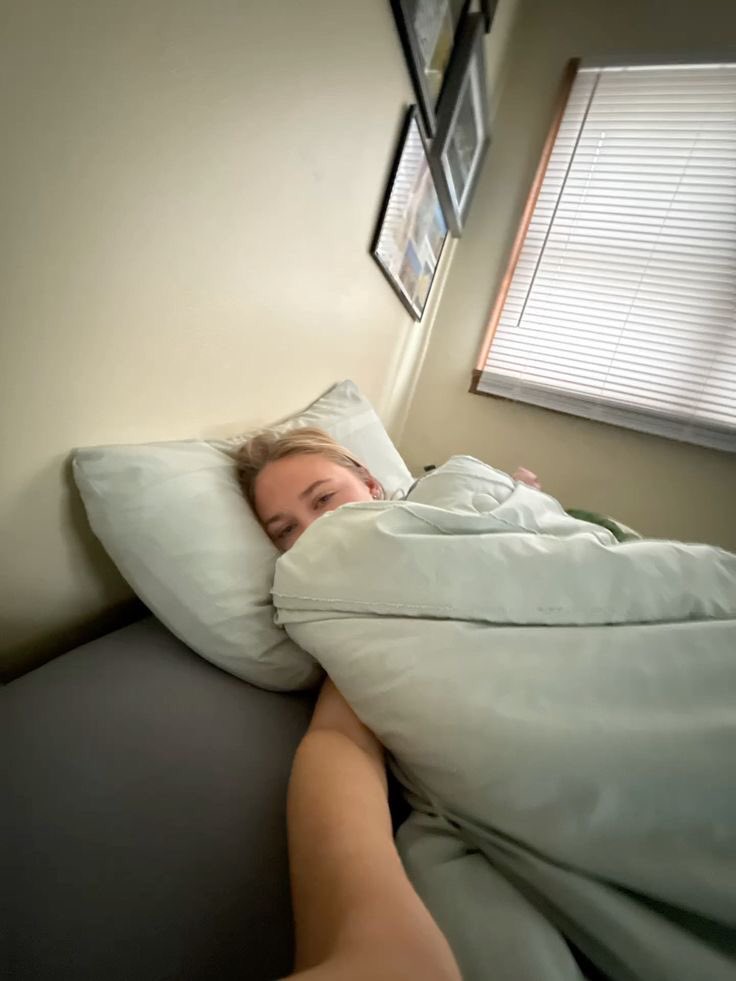 rubywhite399's tweet image. I’m lonely
