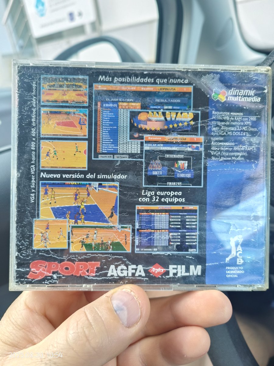 Me acabo de encontrar esta reliquia tirada cerca de un contenedor <a href="/ACBCOM/">Liga Endesa</a> , para todos los amantes del basket