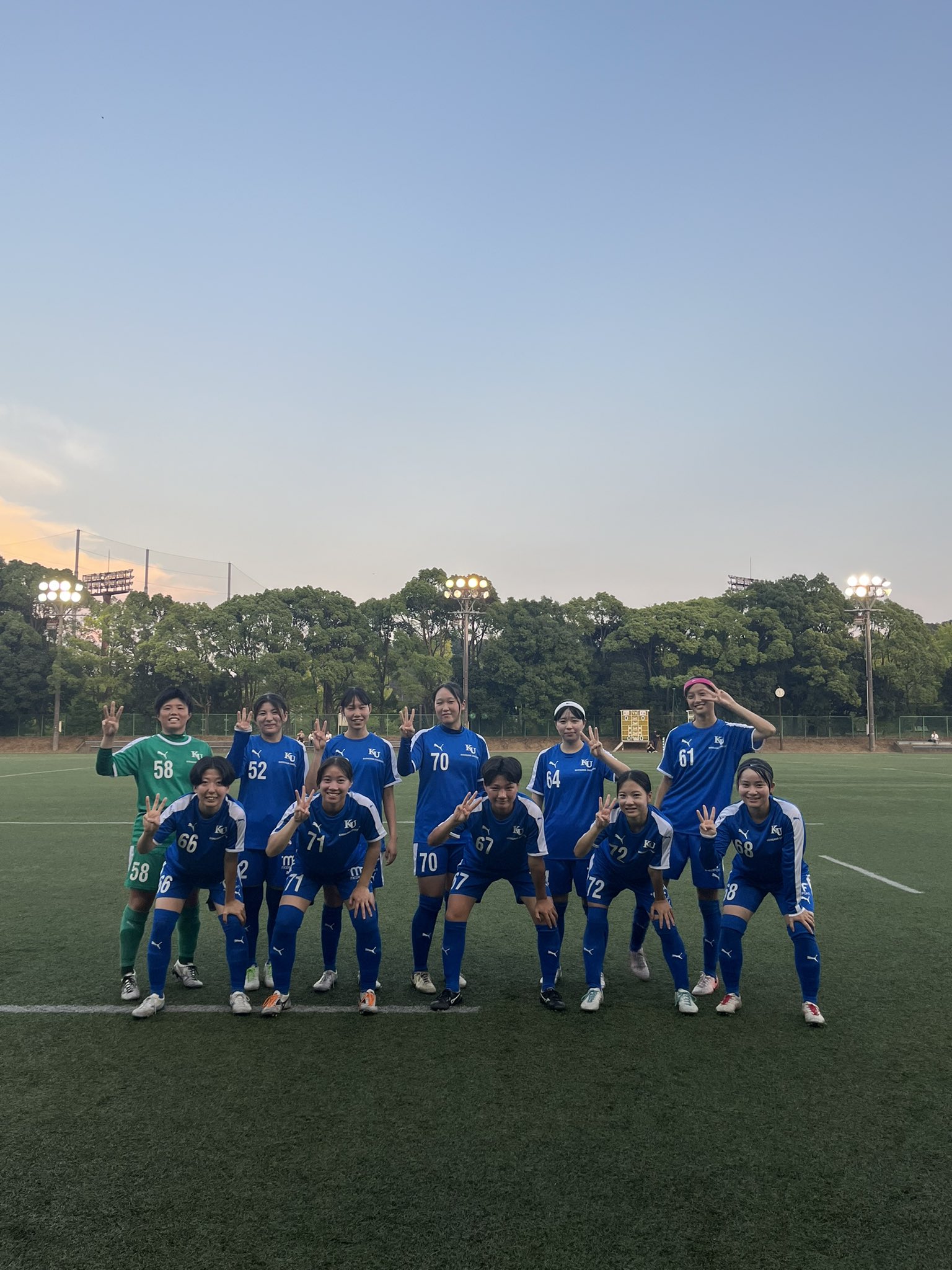 神奈川大学サッカー部ジャージ JINDAI SPORTS | 神奈川大学スポーツサイト