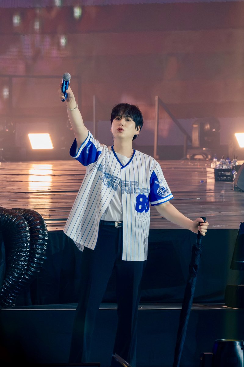 flymetokyupiter tweet media