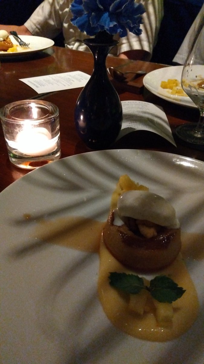 ULlTlZOK23gFTGX's tweet image. #東京エディション虎ノ門　
#THE BLUE ROOM
#東京タワー　#夜景　#ディナー