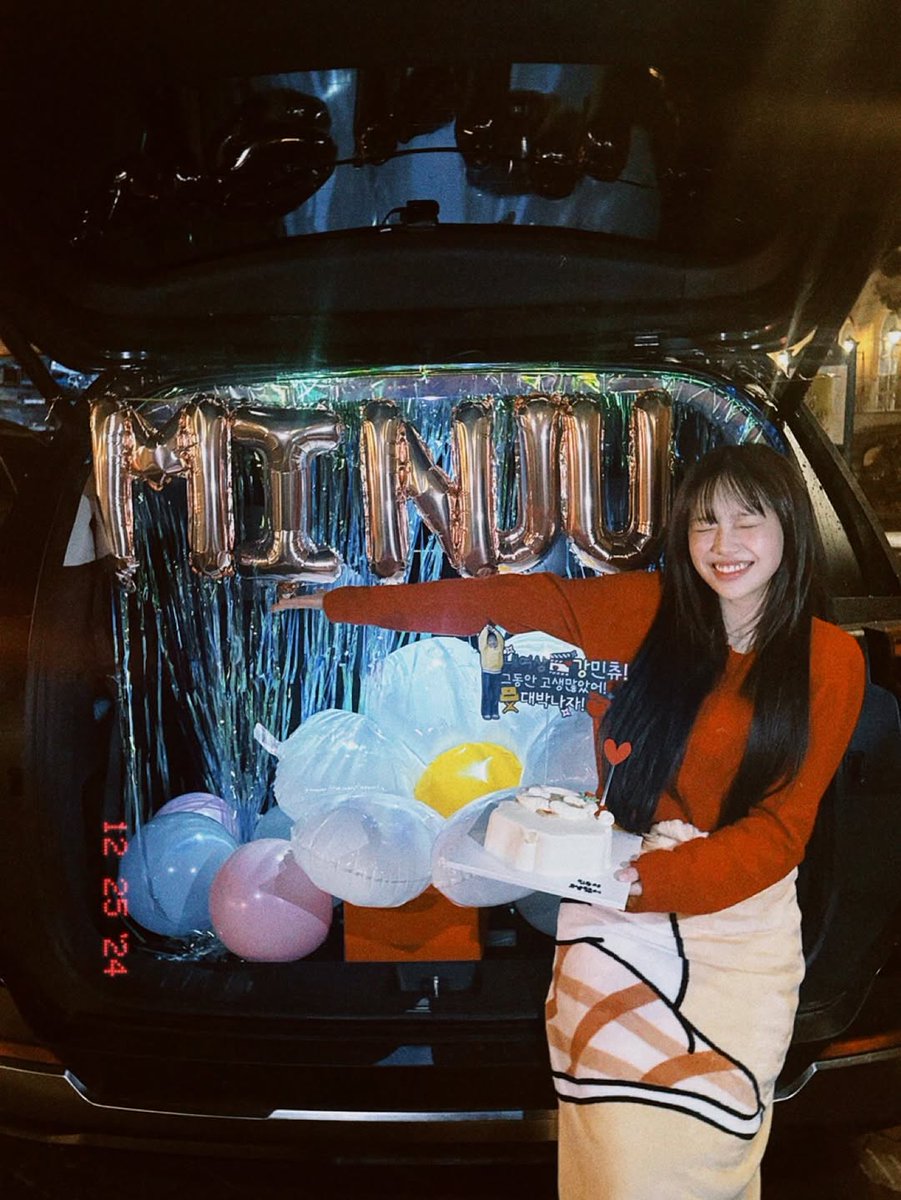 🌙 Orrery tweet media