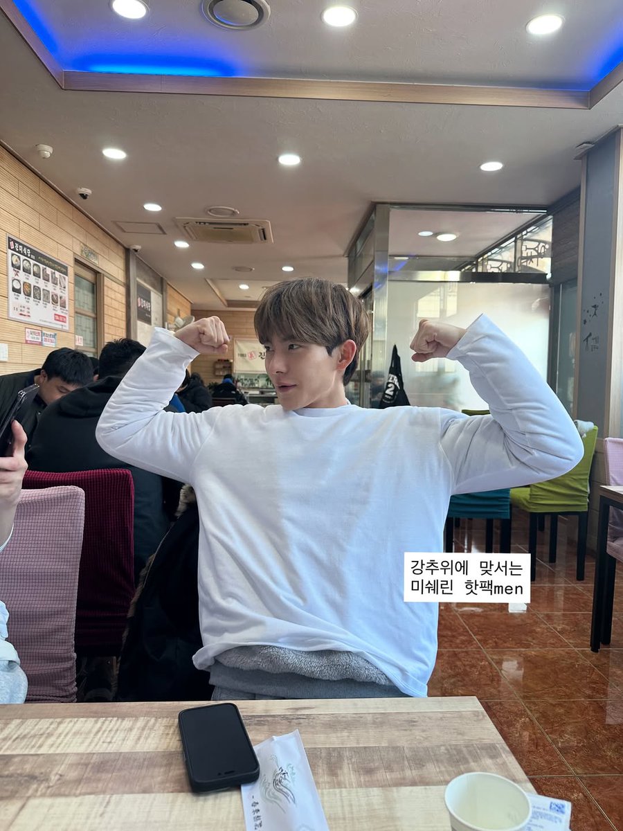 🌙 Orrery tweet media