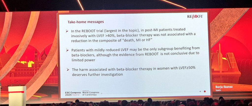 #ESCCongress HOTLINE 3
<a href="/Borjaibanez1/">Borja Ibanez</a> presents REBOOT-CNIC
❌️no differences in the composite primary endpoint with B-blockers after ACS with LVEF&gt;40% !
❗️Signal for potential benefit in the subgroup of LVEF 40-50%
Impressive organization of 🇪🇸 centers! <a href="/CNIC_CARDIO/">CNIC</a>