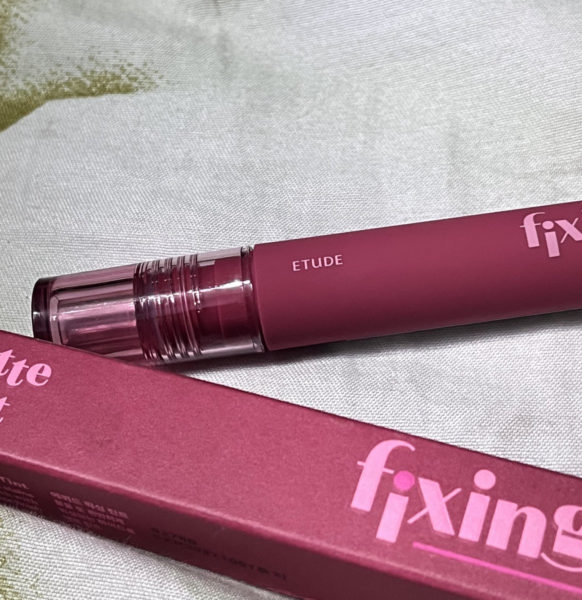 doolsetstudy's tweet image. got a new lippie as a gift yayyyyy🥹🩵

wanted dis for a long time:3